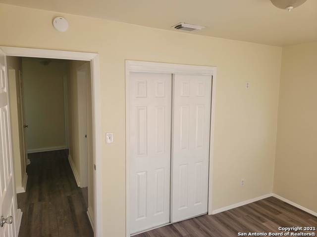 Image 22 of 24 For 4731 Belinda Lee St