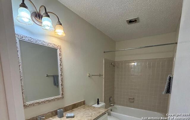 Listing photo id 13 for 8526 Timberwilde