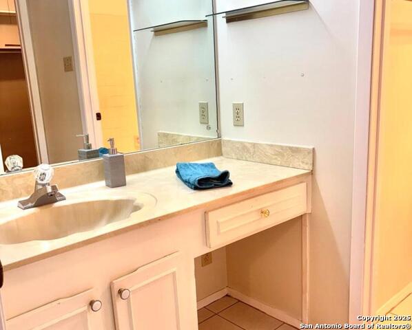 Listing photo id 17 for 8526 Timberwilde