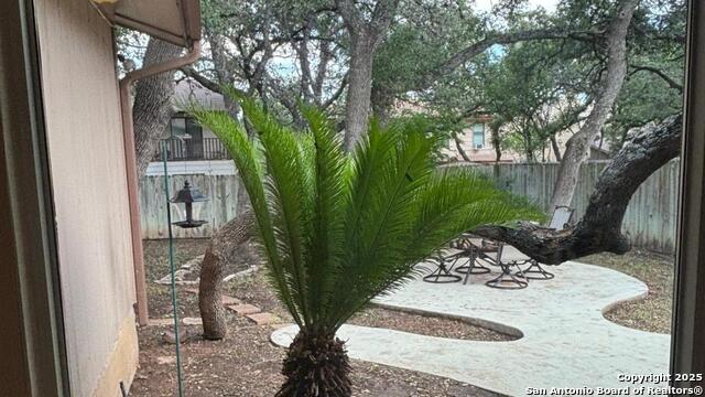 Listing photo id 21 for 8526 Timberwilde
