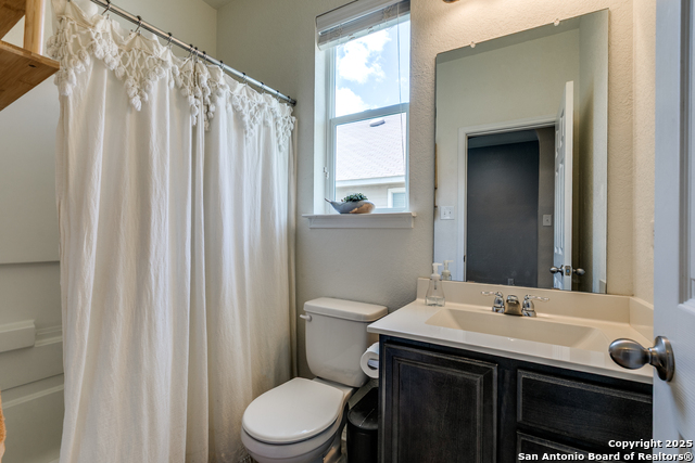 Listing photo id 10 for 8318 Pioneer Field