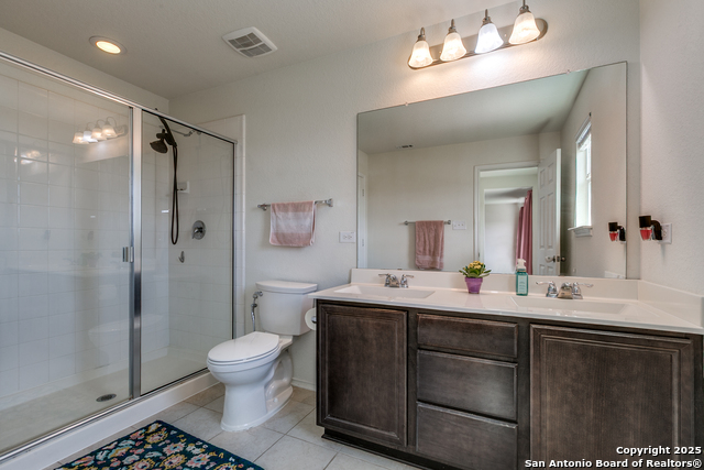 Listing photo id 14 for 8318 Pioneer Field