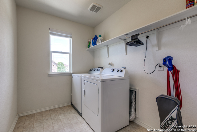 Listing photo id 18 for 8318 Pioneer Field