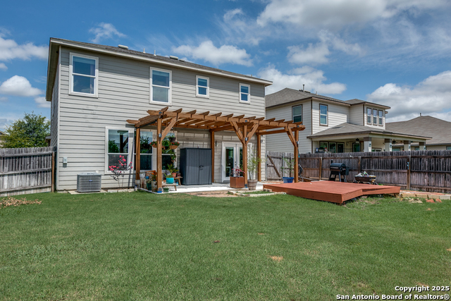 Listing photo id 21 for 8318 Pioneer Field