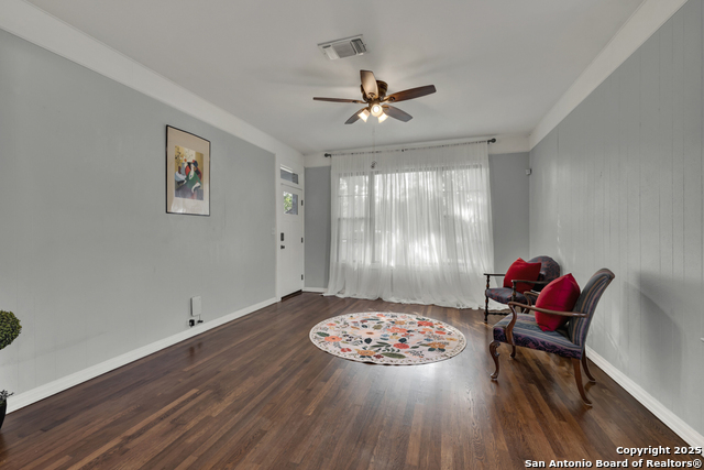 Listing photo id 9 for 8 Herry