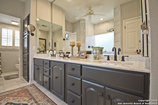 Listing photo id 32 for 8 Kensington Ct