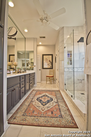 Listing photo id 34 for 8 Kensington Ct
