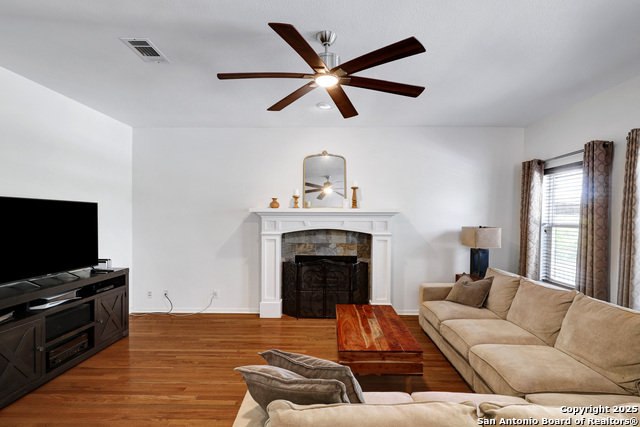 Image 18 of 40 For 4451 Taylors Bend