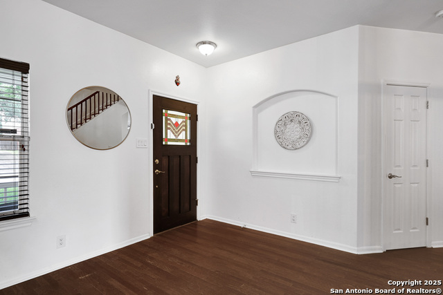 Image 4 of 40 For 4451 Taylors Bend