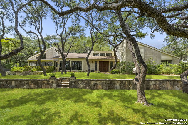 Details for 27875 Dos Cerros Cir, Boerne, TX 78006