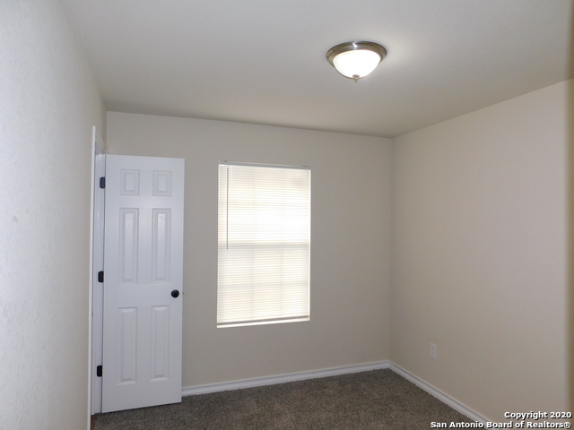 Image 13 of 21 For 4929 Stowers Blvd