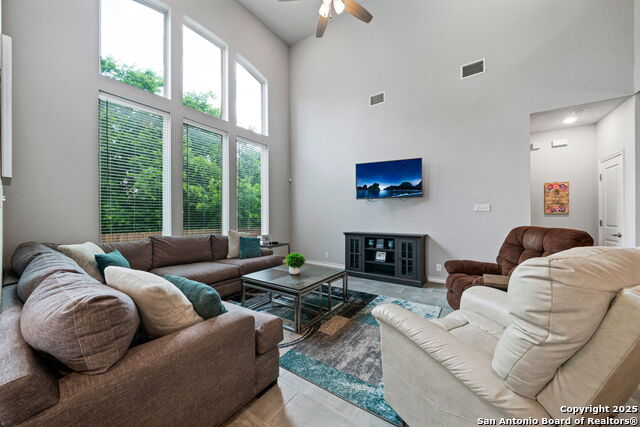 Listing photo id 8 for 9706 Kremmen