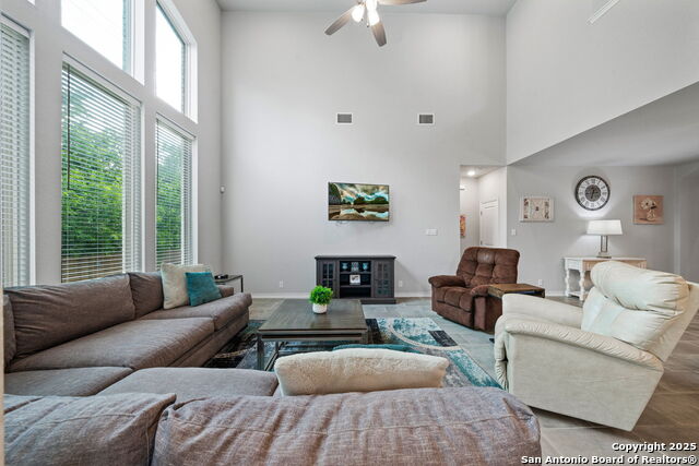 Listing photo id 9 for 9706 Kremmen