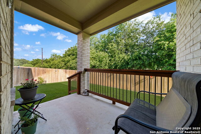 Listing photo id 29 for 9706 Kremmen