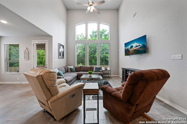 Listing photo id 6 for 9706 Kremmen