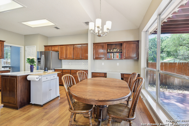 Image 14 of 46 For 11823 Stanton