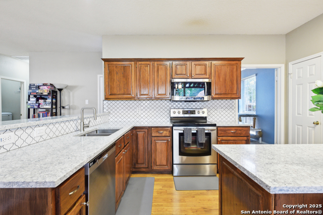 Image 8 of 46 For 11823 Stanton