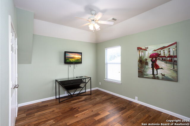 Listing photo id 20 for 20926 Encino Pebble