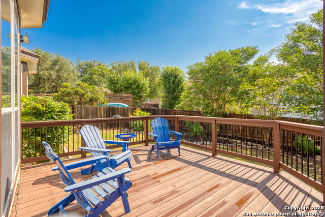 Listing photo id 24 for 20926 Encino Pebble