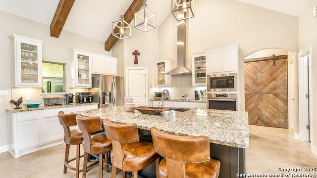 Listing photo id 5 for 1025 Deep Water
