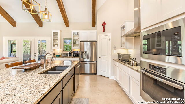 Listing photo id 6 for 1025 Deep Water