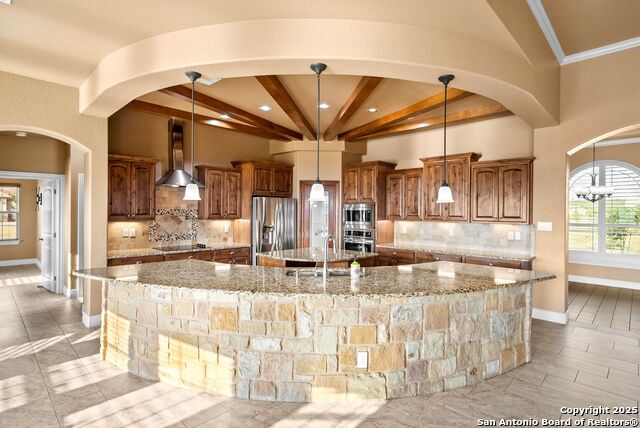 Listing photo id 19 for 128 Westfield Ranch