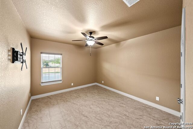 Listing photo id 45 for 128 Westfield Ranch