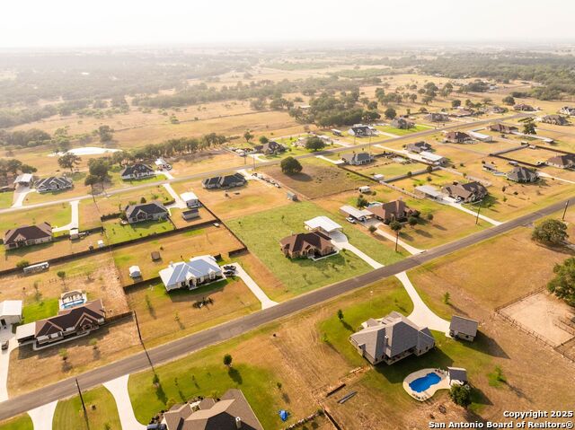 Listing photo id 48 for 128 Westfield Ranch