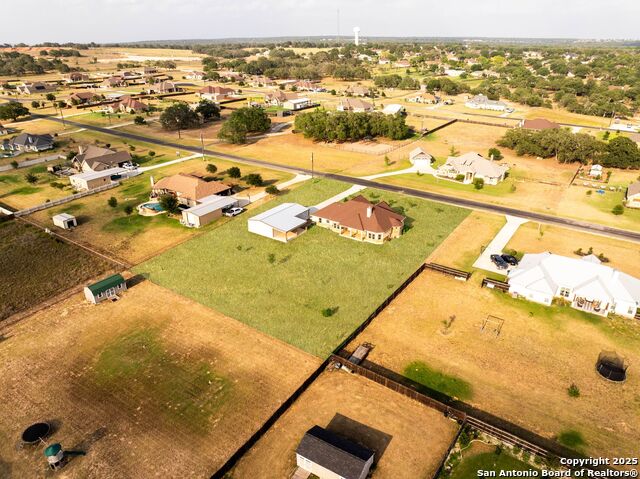 Listing photo id 52 for 128 Westfield Ranch