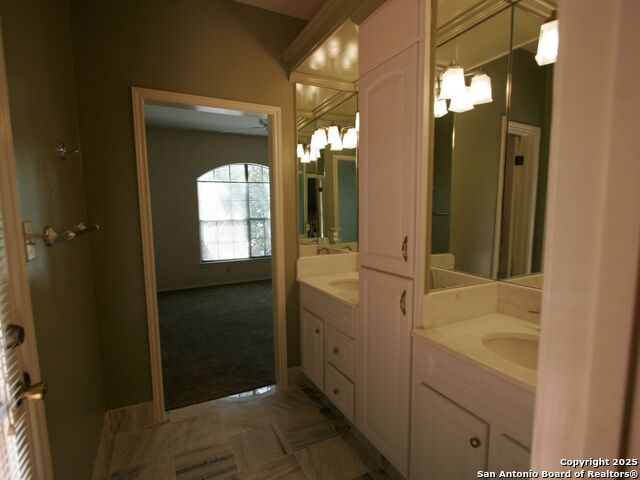 Image 13 of 20 For 207 Grandview Pl  3
