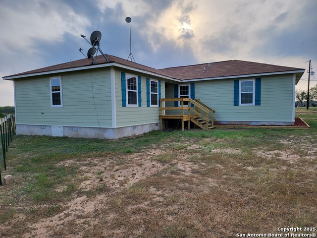 Details for 250 Krystal Ray Lane, Floresville, TX 78114