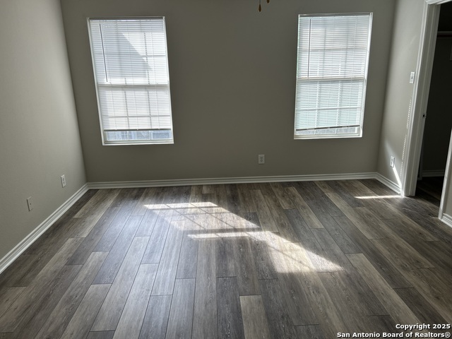 Image 14 of 15 For 7819 Kingsbury Way  3