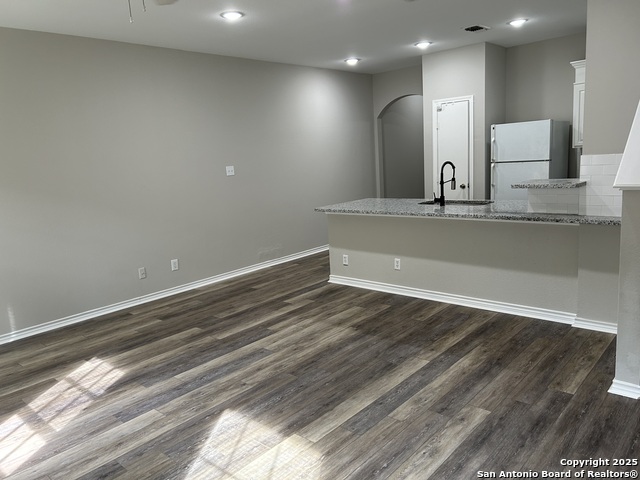 Image 7 of 15 For 7819 Kingsbury Way  3