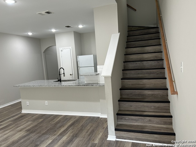 Image 8 of 15 For 7819 Kingsbury Way  3