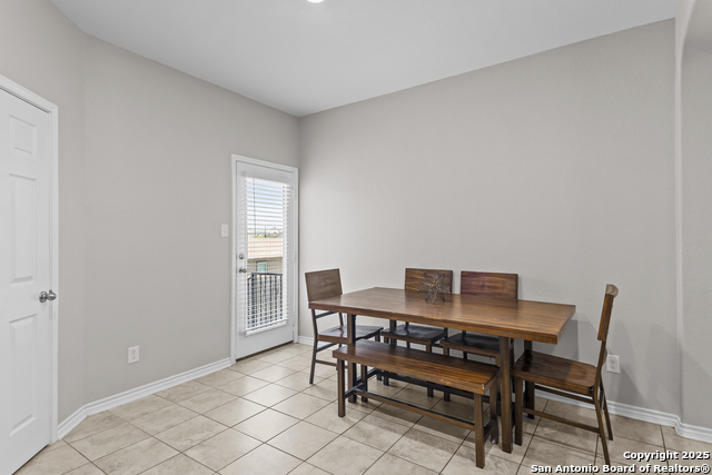 Listing photo id 10 for 8415 Fortuna Valley