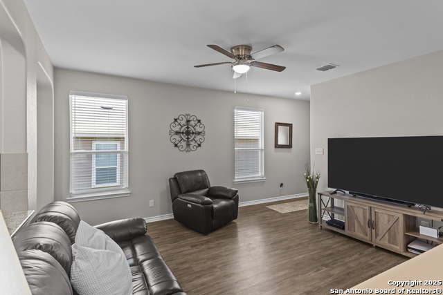 Listing photo id 12 for 8415 Fortuna Valley