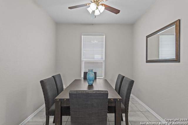 Listing photo id 13 for 8415 Fortuna Valley