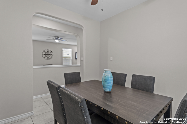 Listing photo id 14 for 8415 Fortuna Valley