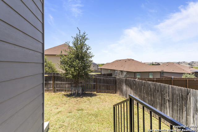 Listing photo id 25 for 8415 Fortuna Valley