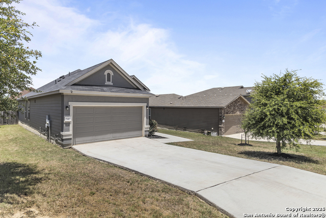 Listing photo id 1 for 8415 Fortuna Valley