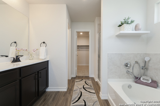Listing photo id 21 for 120 Gravel Gray