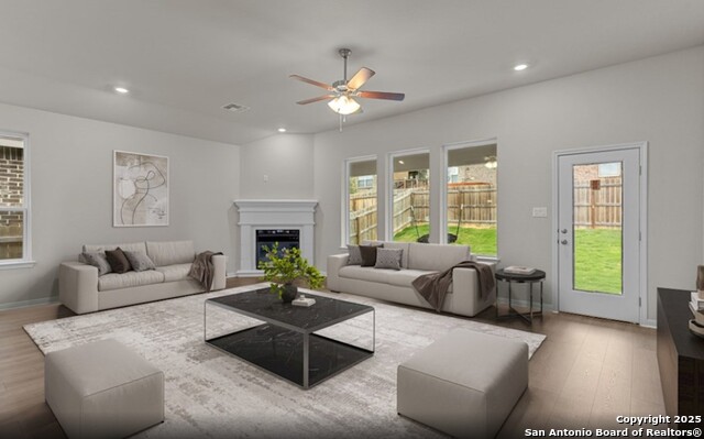 Image 3 of 6 For 1632 Bonhill Yard