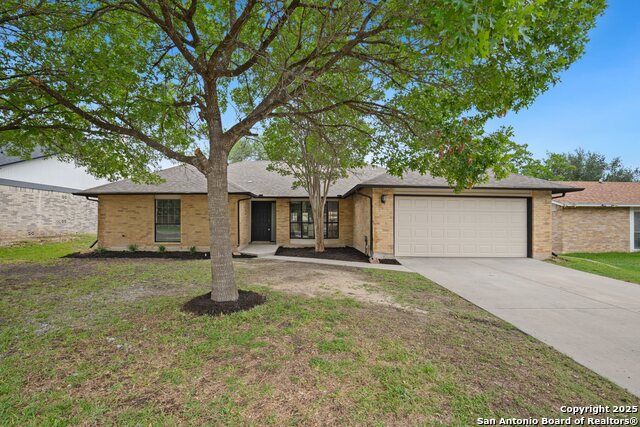 Details for 7527 Rustic Trl, San Antonio, TX 78244