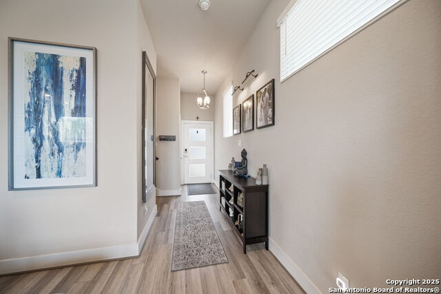 Image 5 of 34 For 8851 Oakland Rd  18
