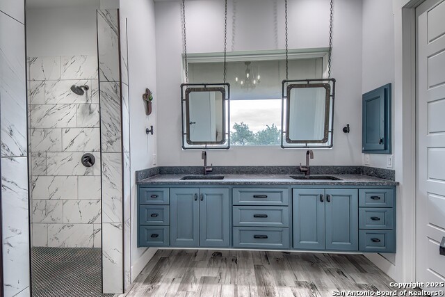 Listing photo id 27 for 452 Wentworth