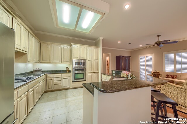 Image 15 of 28 For 2443 Rim Oak