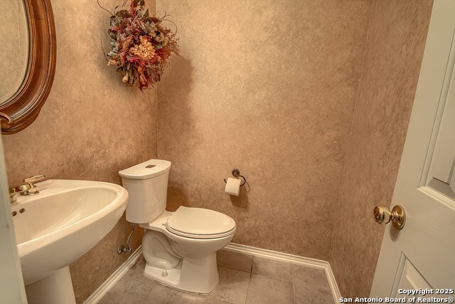 Image 17 of 28 For 2443 Rim Oak