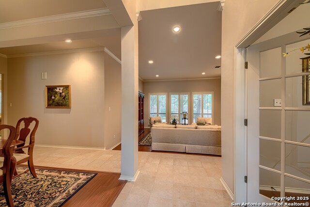 Image 3 of 28 For 2443 Rim Oak