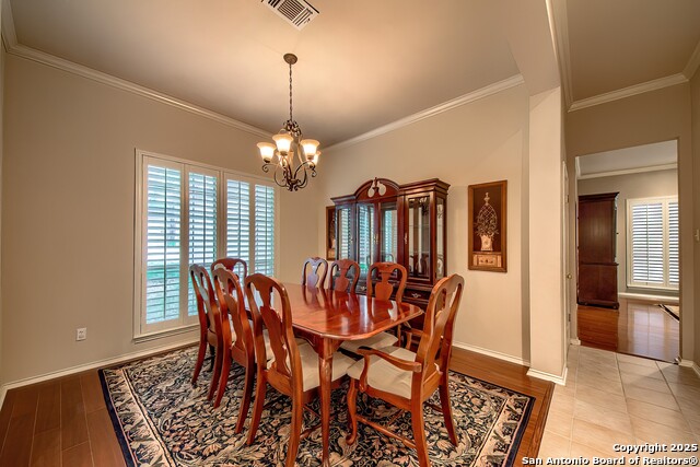 Image 5 of 28 For 2443 Rim Oak
