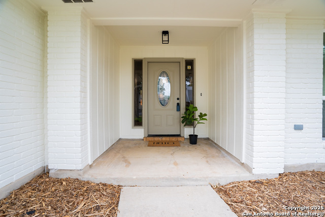 Listing photo id 0 for 12215 Violet